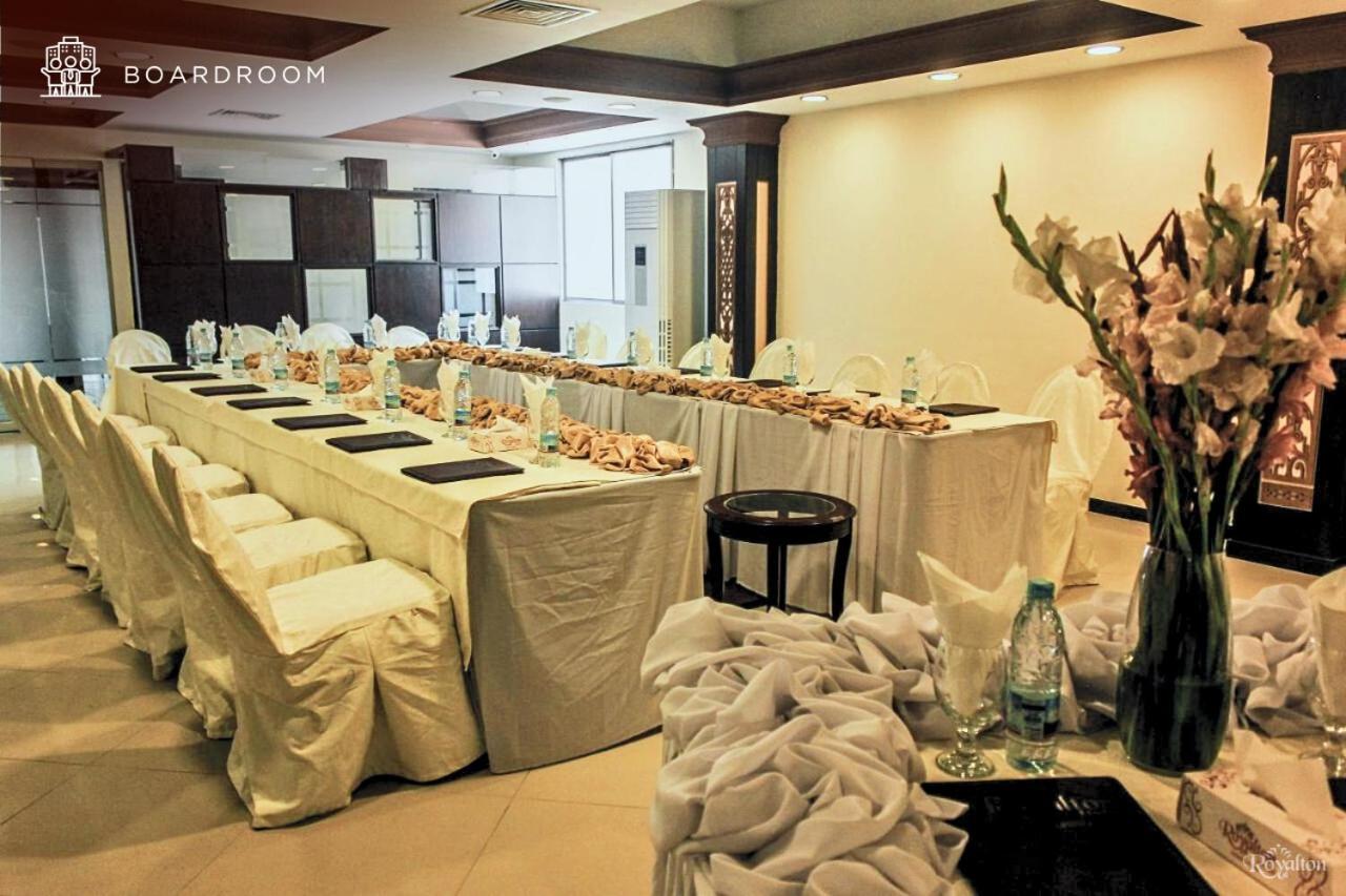 Royalton Hotel Rawalpindi Exterior photo