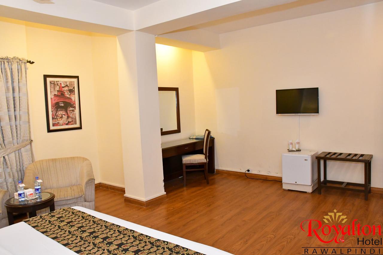 Royalton Hotel Rawalpindi Exterior photo