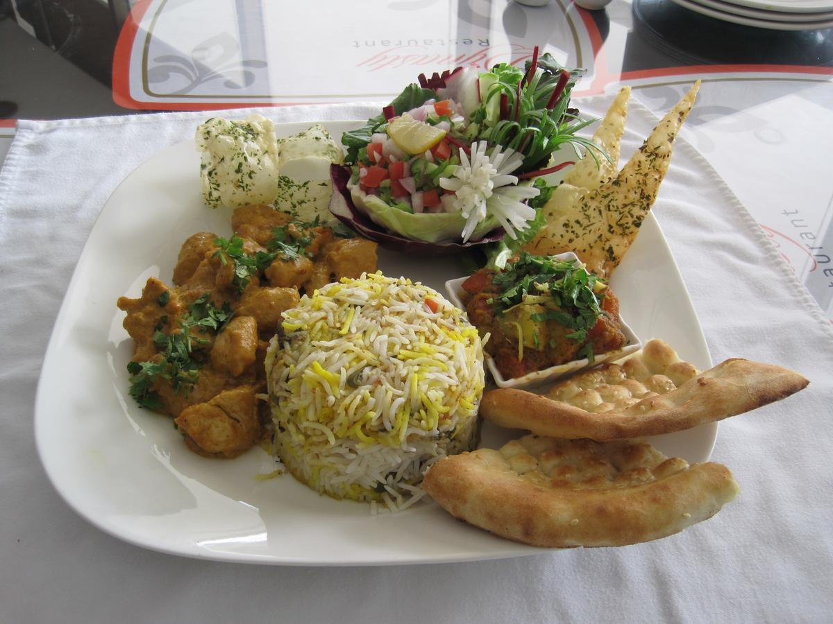 Royalton Hotel Rawalpindi Exterior photo