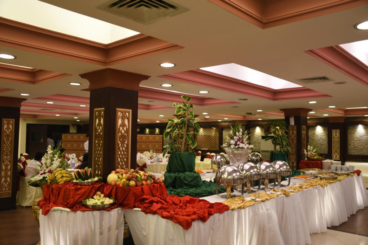 Royalton Hotel Rawalpindi Exterior photo