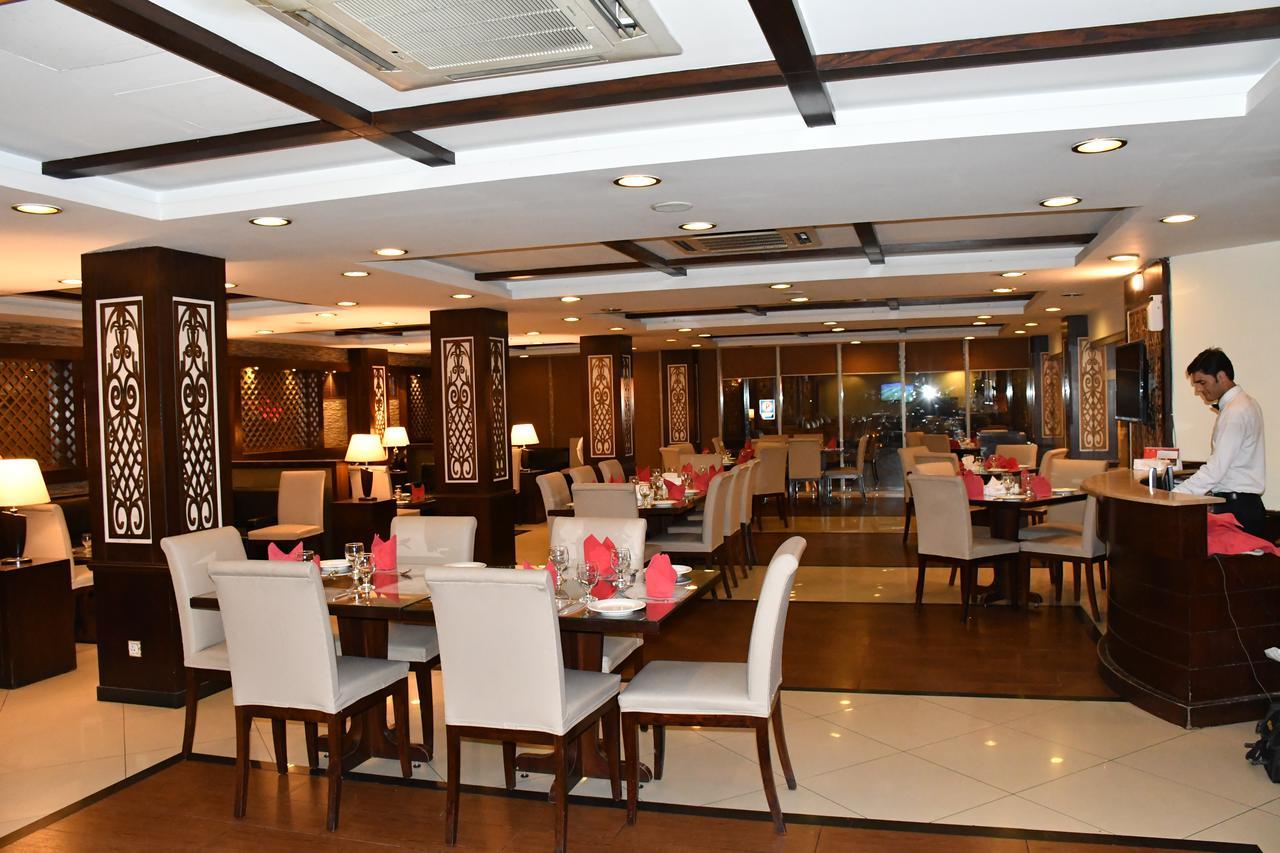 Royalton Hotel Rawalpindi Exterior photo